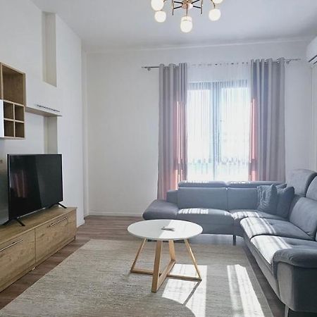 Myhouse At 21 Dhjetori Apartment Tiranë Ngoại thất bức ảnh