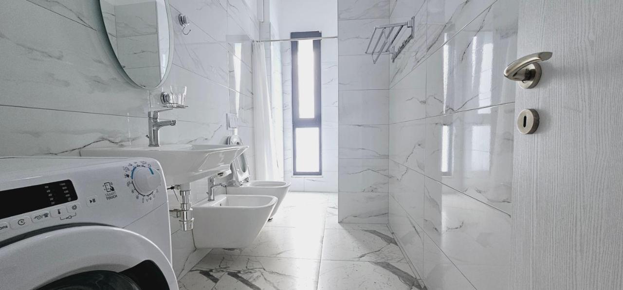 Myhouse At 21 Dhjetori Apartment Tiranë Ngoại thất bức ảnh