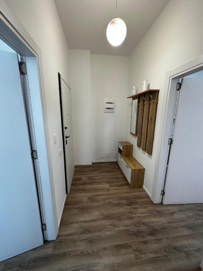 Myhouse At 21 Dhjetori Apartment Tiranë Ngoại thất bức ảnh