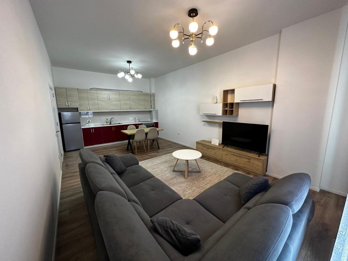 Myhouse At 21 Dhjetori Apartment Tiranë Ngoại thất bức ảnh